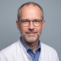 Dr Matthias Kröger
